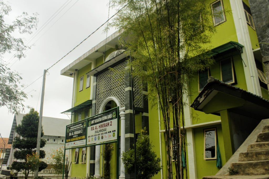 Gedung program MAK 3 lantai